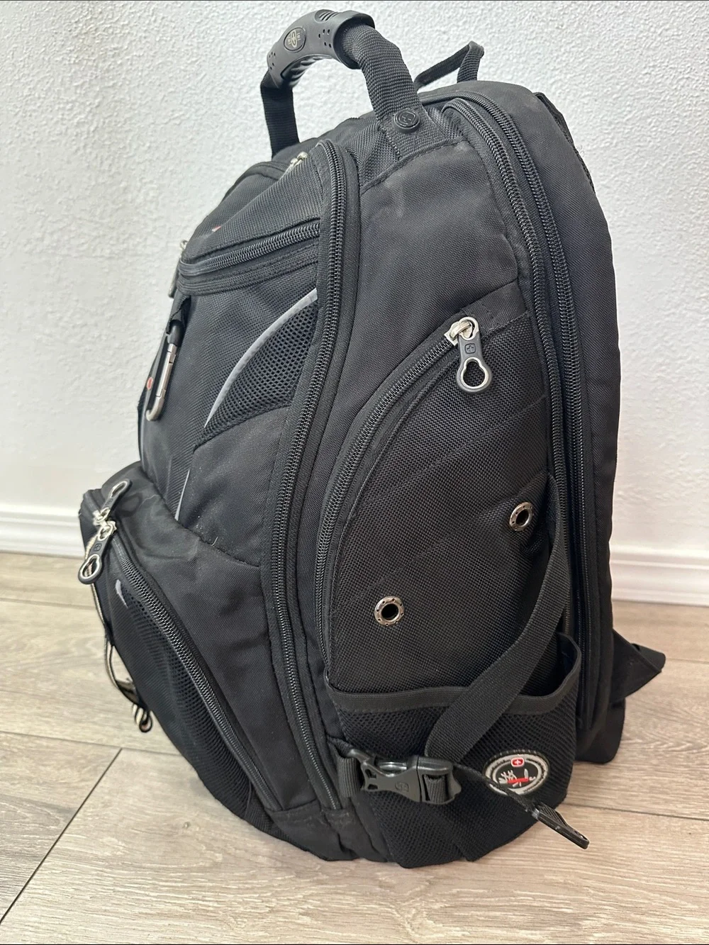 SwissGear 1900 ScanSmary TSA Backpack
